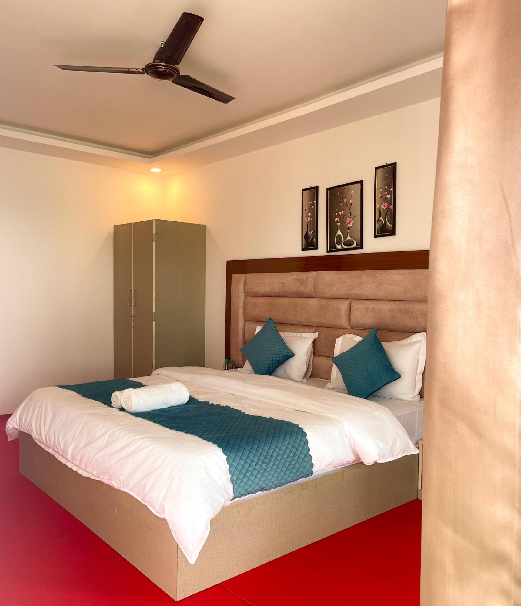 Luxurious Beach Resort Агонда Екстер'єр фото