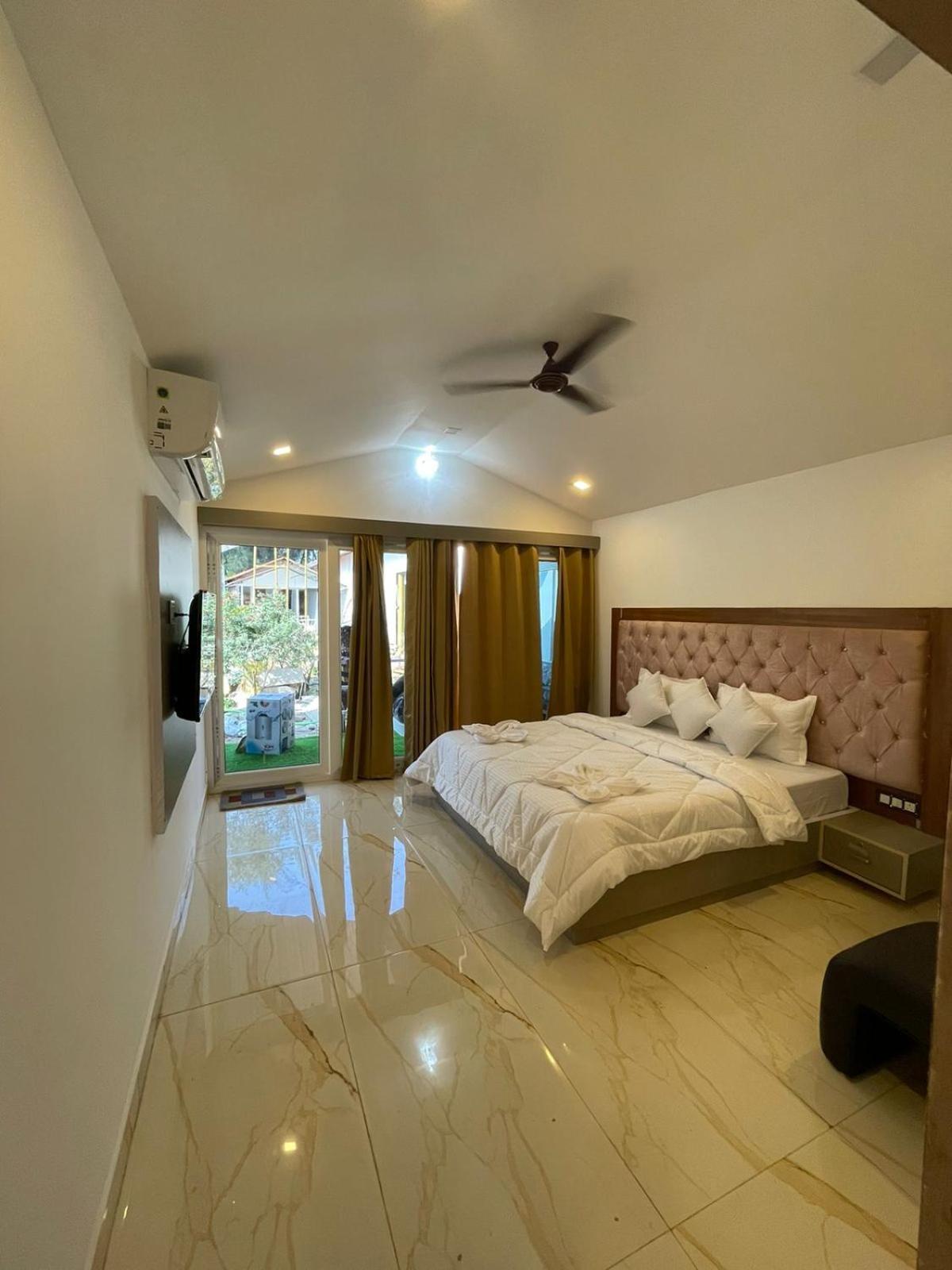 Luxurious Beach Resort Агонда Екстер'єр фото